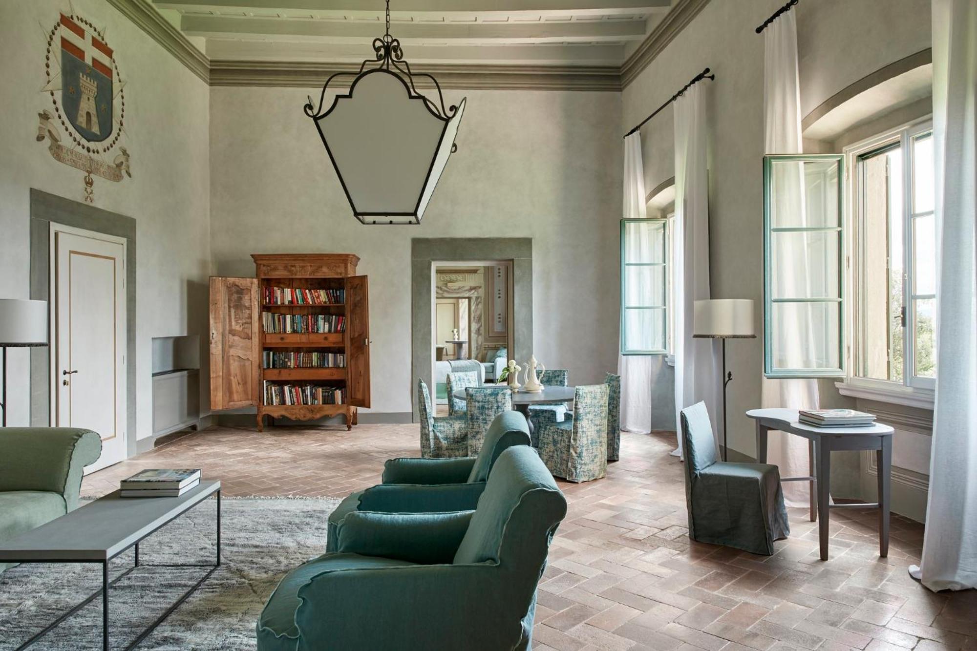Castello Del Nero Hotel 5*